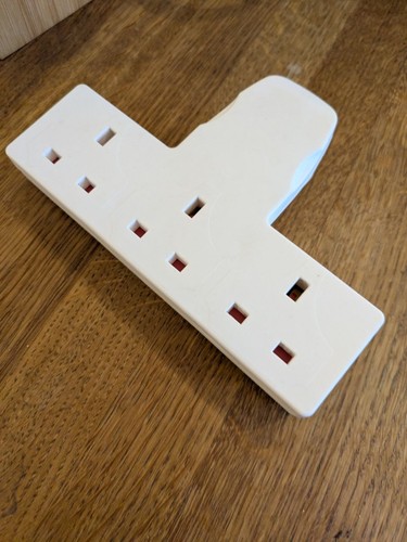 Way multi plug - 3, socket