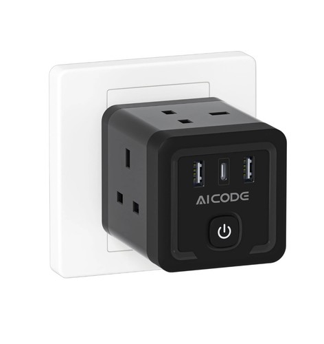 Multi plug adapter with usb - multi, 3